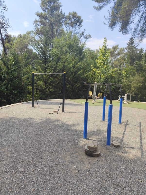 Parku i Madh — Maja e Kodrës, Tiranë — foto 3