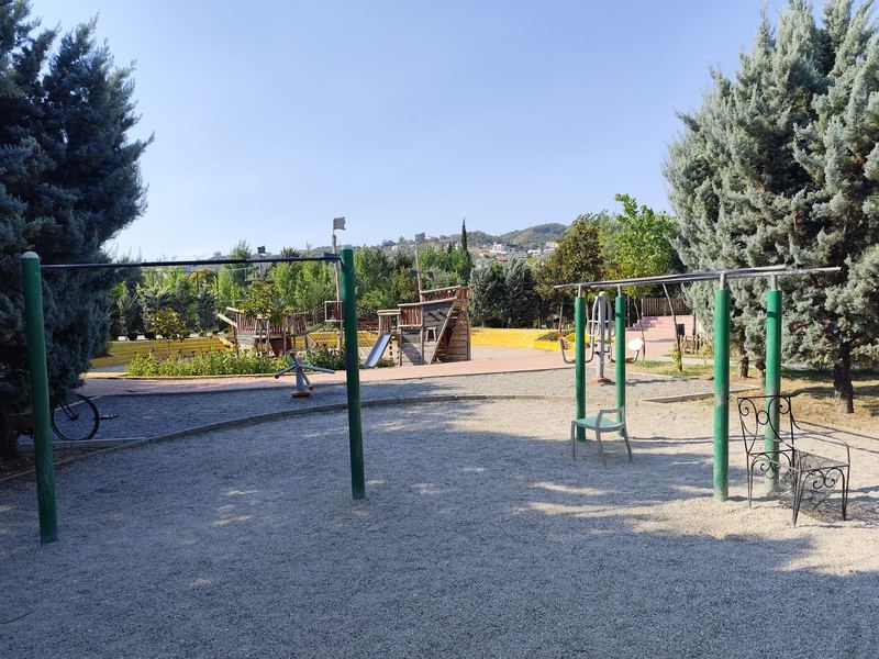 Parku i Madh — Anija e Pirateve, Tiranë — foto 2